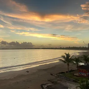 https://amapola-seaside-beach-front-apartment.comcaribbean.com